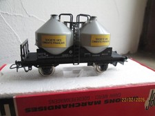 N°10/26 un wagon marchandises