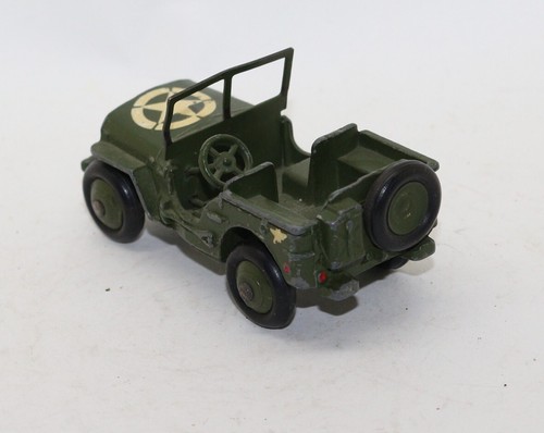 Vrai dinky toys - 153, jeep