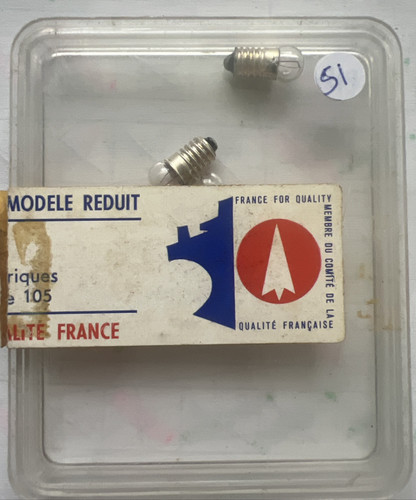 Boîte incomplète de 4 - c,