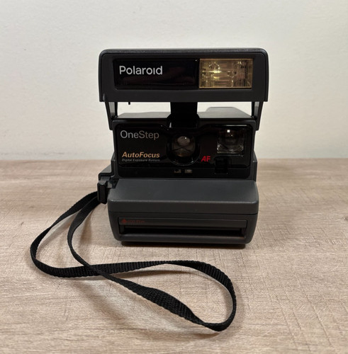 Made polaroid 600 one - made*,