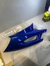 1 carénage arrière droit