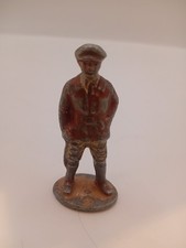 Ancien soldat en alu, Barnum