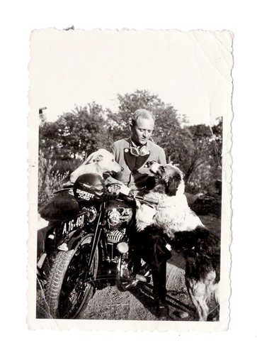 G1682 homme sur - moto, puch