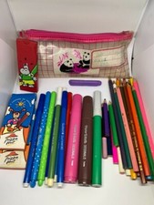 Lot de crayons de couleurs +