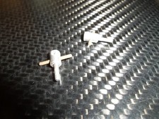 MICRO-RACING fusées avant