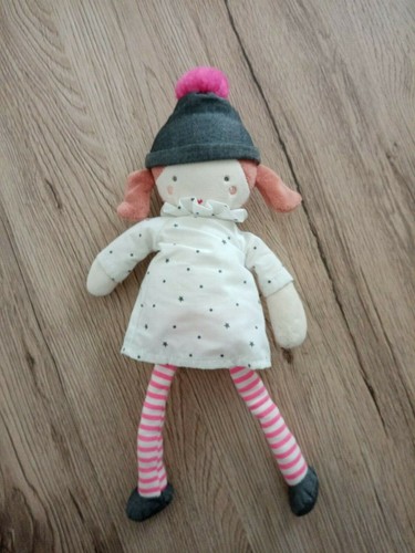 Doudou peluche poupée - , robe