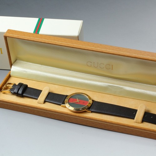 Montre pour homme gucci 3000m - montre,