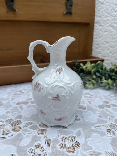 Petit pichet porcelaine - en,