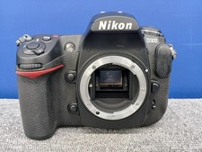 NIKON D300 digital SLR