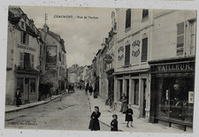 CHAUMONT (52) rue de Verdun  Tailleur