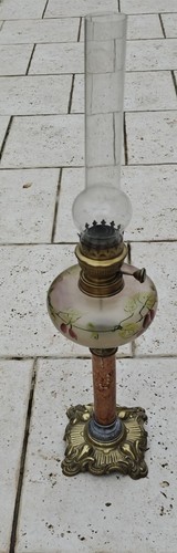 Ancienne grande lampe - ancienne,