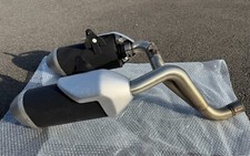 NEUF Silencieux d'échappement + demi ligne TRIUMPH SPEED TRIPLE 1050 2016-2017