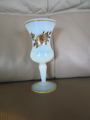 Ancien vase calice - vase, ou