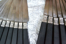 24 couteaux anciens  table et