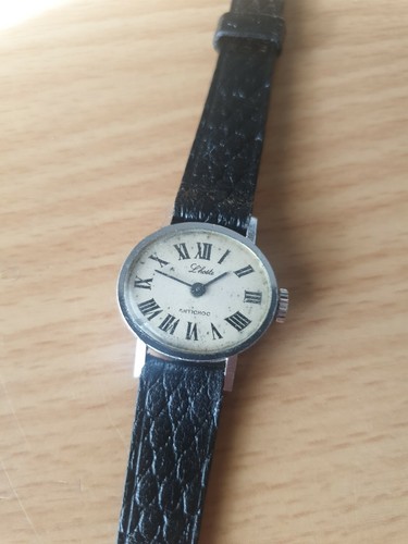 Montre ancienne dame - , l'hoste