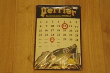 Calendrier métal publicitaire 20x30cm bombé relief : Perrier