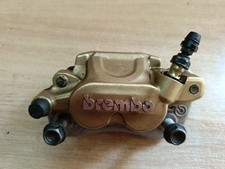 UN ETRIER DE FREIN ARRIERE BREMBO Moto Guzzi 1100 Breva 2005 2006 2007