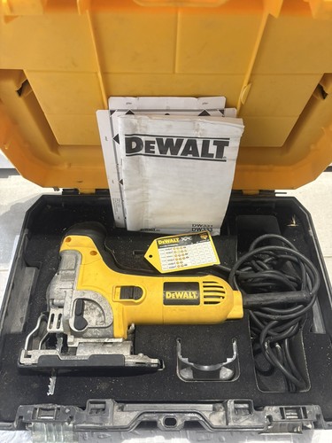 Scie sauteuse dewalt - scie,