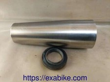 couvre fourche superieur pour Yamaha XV1600A Wildstar  de 1999 a 2002