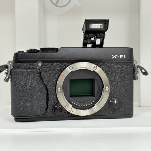 Fujifilm xe1 3mp mirrorless - xe1, 16.3mp