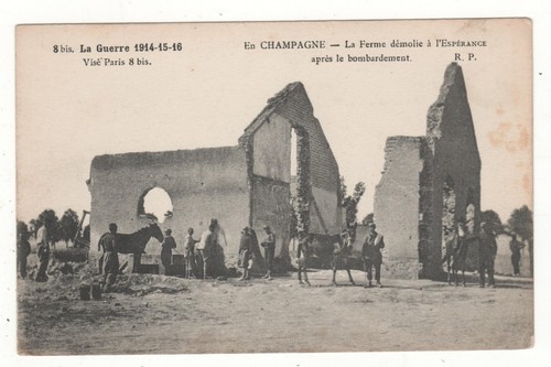 Cpa ferme bombardée - -, à