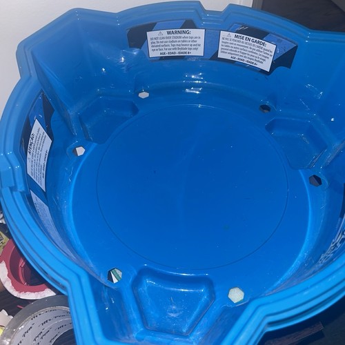 Beyblade stadium - stadium, ￼