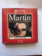 BOITE DE CORDES DE GUITARE ACOUSTIQUE MARTIN & CO 12-54