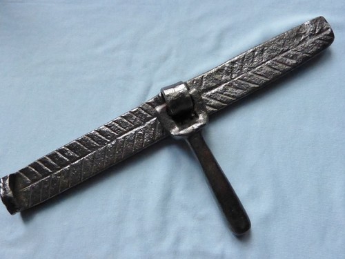 Ancien gros verrou - , fer