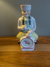 Pichet figuratif en céramique