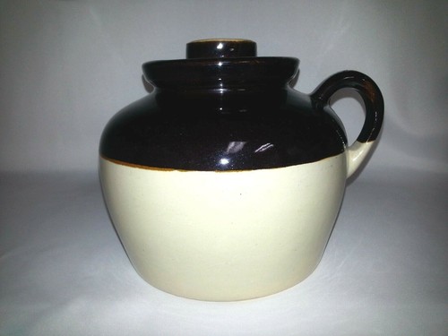 Bean pot pottery stoneware - bean,