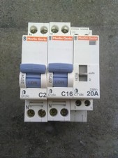 1 x Contacteur jour nuit CT clic 2 poles 20 amp bobine 230v + 2 disjoncteur