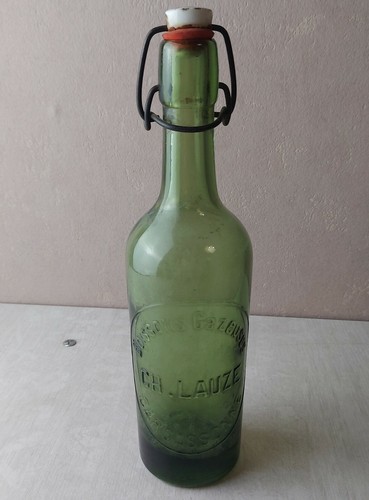 Ancienne bouteille soda - de,