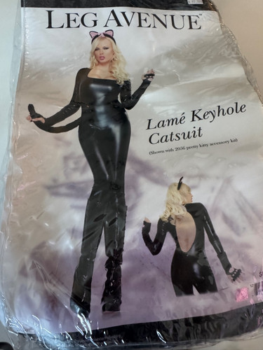 Halloween costume lady - halloween,