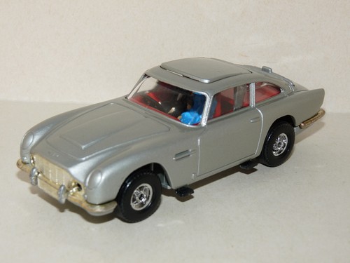 Corgi 271 aston martin - 271,,