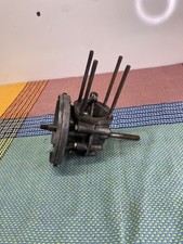 Bas moteur mobylette /103 pas bloquer  dans son jus. A751