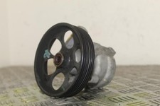 Pompe de direction NISSAN PRIMERA 4 8200100082