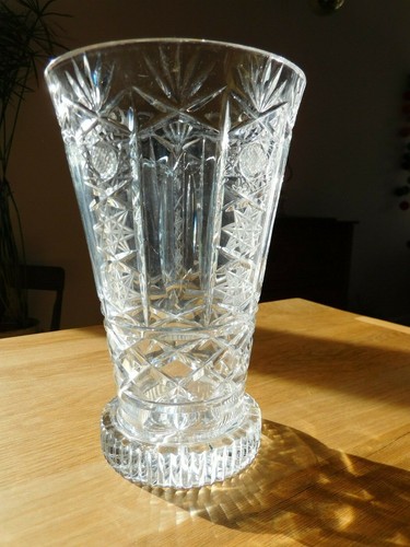 Vase ancien cristal taillé - en,
