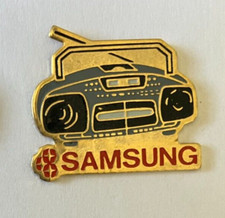38 - Pin's SAMSUNG - RADIO K7 VINTAGE