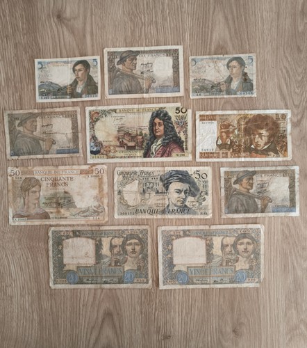Lot 11 billets - 11,