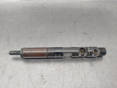 166000897r injecteur renault - 166000897r,