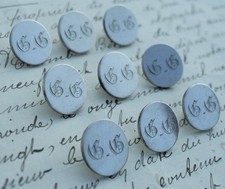 9 Bouton Ancien de Livrée