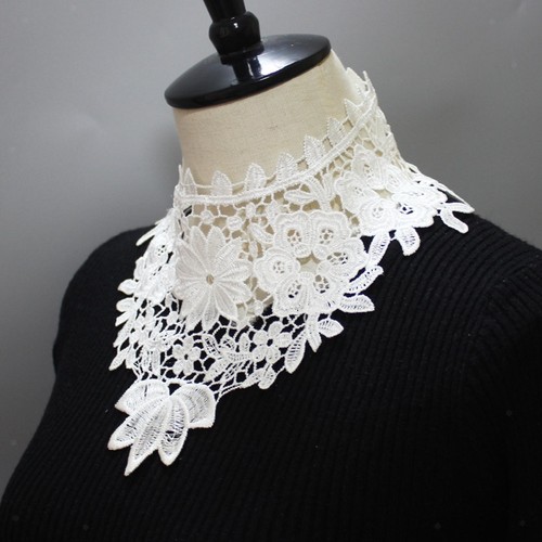 Faux col dentelle - faux, en
