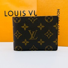 Louis Vuitton Portefeuille à plusieurs volets 148379372