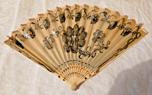 Xix siecle eventail - xix, avec