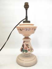 Ancien pied de lampe en opaline décor fleuri et oiseau peint à la main
