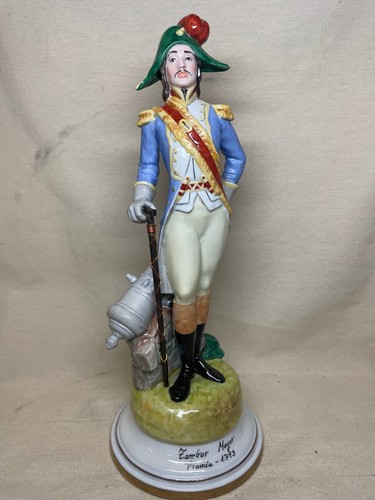 Figurine porcelaine - figurine,