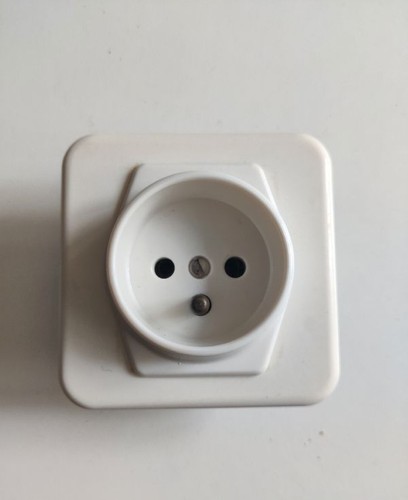 Legrand chambord prise avec - ,
