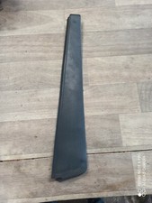 MONTANT PORTE AVANT GAUCHE BMW SERIE 3 E30 320i PHASE 1 COUPE 19069119 / 1906474