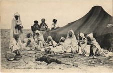 CPA AK ALGERIA Arabes Preparant le Mechoui (1145621)