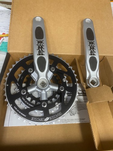 Race face crankset 175 - race,